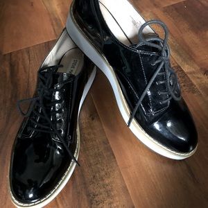 Steve Madden Lace Up Loafers